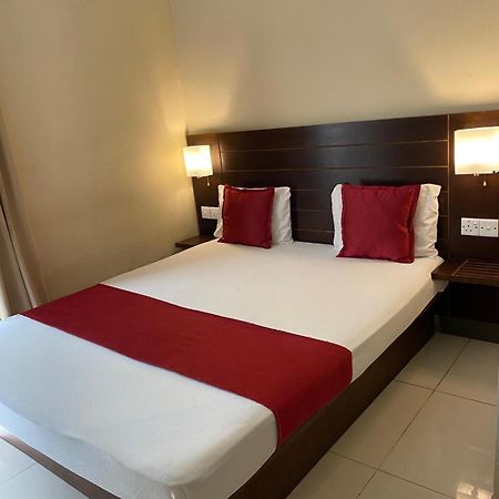Mercuryfm 101 Yarl Mercury Inn - Jaffna Kültér fotó
